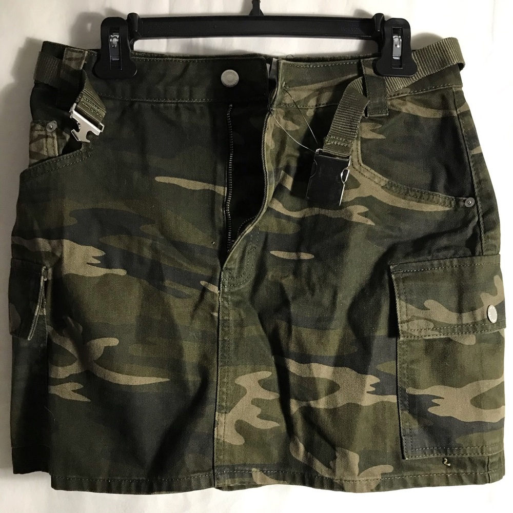 Top Shop camouflage skirt